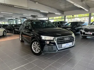 Gebraucht Audi Q5 163 PS (119 kW) 2020 Schwarz SUV
