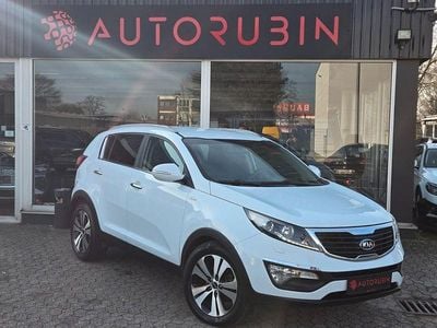 Weiß Gebraucht 2012 Kia Sportage Spirit SUV | 13.700 € (Etwas zu teuer)