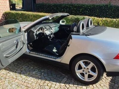 Mercedes SLK230
