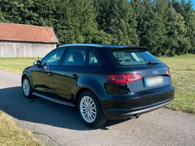 Gebraucht Audi A3 110 PS (80 kW) 2016 Schwarz Limousine