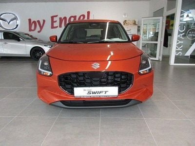 Neu Suzuki Swift Club 83 PS (61 kW) 2026 Orange Kleinwagen