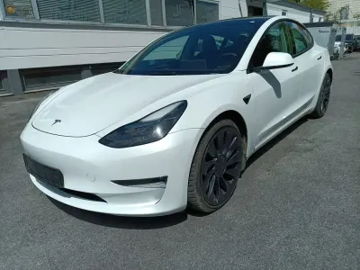 Gebraucht Tesla Model 3 Performance 377 kW (513 PS) 2022 Weiß Limousine