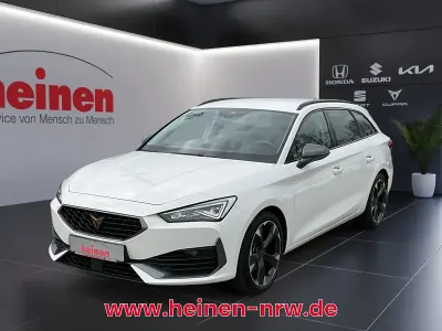 Usata Cupra Leon 150 CV (110 kW) 2024 Bianco Berlina