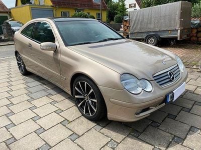 Gebraucht Mercedes CL200 163 PS (119 kW) 2001 Beige Coupé