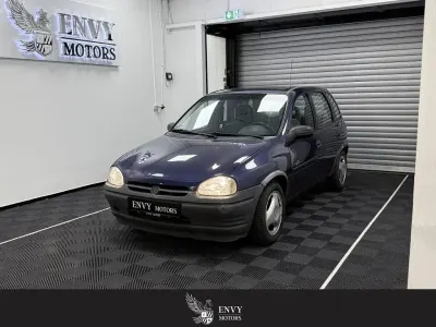 Gebraucht Opel Corsa 45 PS (33 kW) 1995 Blau Kleinwagen