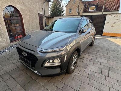 Gebraucht Hyundai Kona Advantage 141 PS (103 kW) 2020 Grau SUV