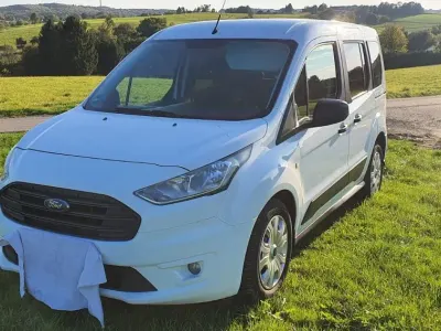 Gebraucht Ford Transit 101 PS (74 kW) 2018 Weiß Kombi