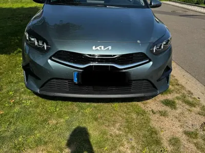Gebraucht Kia Ceed Sportswagon Spirit 160 PS (117 kW) 2023 Andere farben Kombi