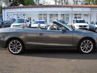 Grau Gebraucht 2012 Audi A5 Cabriolet Sport Cabrio | 8.999 €