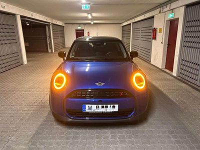 Gebraucht Mini Cooper S Classic 204 PS (150 kW) 2024 Blau Kleinwagen