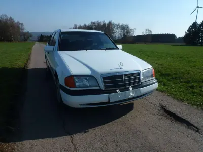 Usata Mercedes C280 Classic 193 CV (141 kW) 1994 Berlina