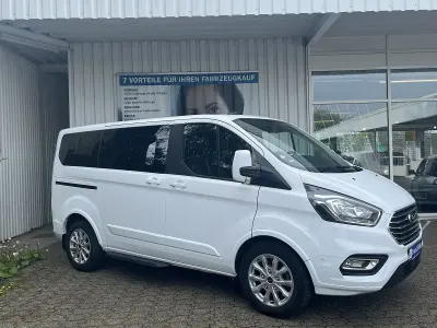 Gebraucht Ford Tourneo Custom Titanium 150 PS (110 kW) 2023 Weiß Van