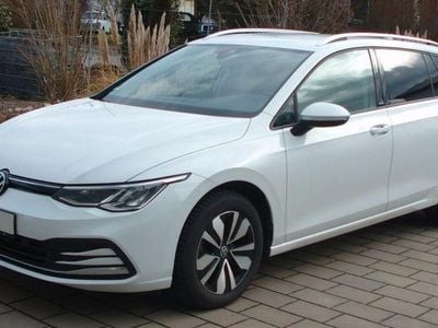 Gebraucht VW Golf VIII Move 150 PS (110 kW) 2023 Weiß Kombi