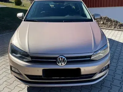 Gebraucht VW Polo 95 PS (69 kW) 2019 Gold Kleinwagen