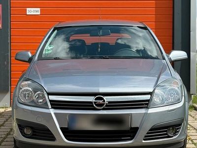Gebraucht Opel Astra 115 PS (84 kW) 2006 Grau Kleinwagen