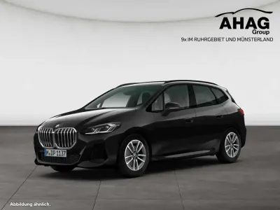 Nowe BMW 218 Efficient Dynamics 136 KM (100 kW) 2026 Czarny Minivan