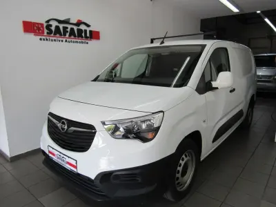 Gebraucht Opel Combo 110 PS (80 kW) 2021 Weiß Van / Kleinbus