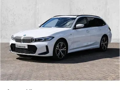 Brugt BMW 330e M Sport 292 HK (214 kW) 2025 Hvid Stationcar