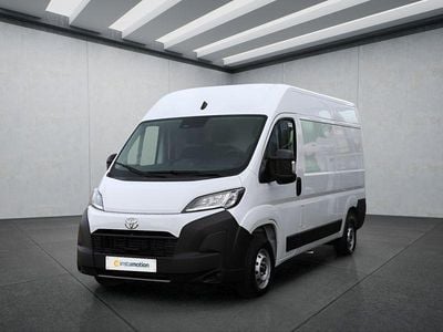 Gebraucht Toyota Proace 140 PS (102 kW) 2024 Weiß Van / Kleinbus
