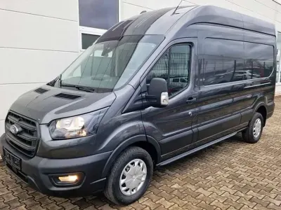 Nowe Ford Transit Trend 165 KM (121 kW) 2026 Magnetic met Sedan/Limuzyna