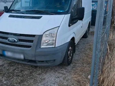 Gebraucht Ford Fiesta 90 PS (66 kW) 2011 Weiß Van / Kleinbus