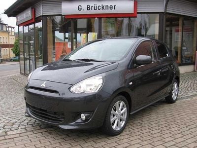 Usata Mitsubishi Space Star Top 80 CV (58 kW) 2015 Nero Berlina