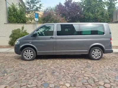 Gebraucht VW T5 179 PS (131 kW) 2015 Grau Van