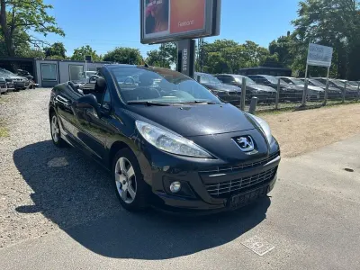Gebraucht Peugeot 207 CC Active 120 PS (88 kW) 2010 Schwarz Cabrio
