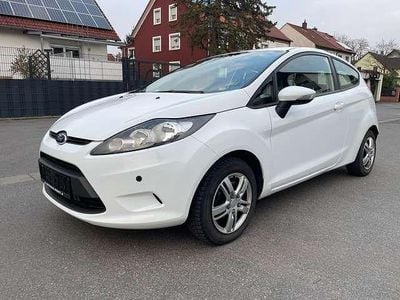 Gebraucht Ford Fiesta 97 PS (71 kW) 2009 Weiß Kleinwagen