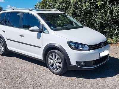 Gebraucht VW Touran Cross 170 PS (125 kW) 2014 Weiß Van / Kleinbus