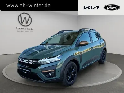 Neu Dacia Sandero Extreme 110 PS (80 kW) 2026 Zedergrün met. Limousine