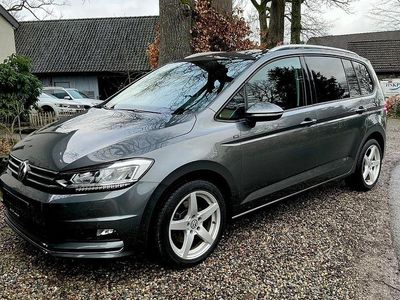Gebraucht VW Touran Join 150 PS (110 kW) 2018 Grau Van / Kleinbus