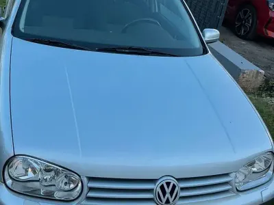 Gebraucht VW Golf IV 102 PS (75 kW) 2001 Silber Limousine