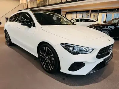 Gebraucht Mercedes CLA180 Shooting Brake Progressive 136 PS (100 kW) 2025 Unilack polarweiß Kombi