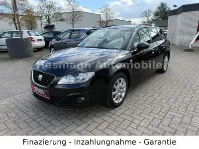 Gebraucht Seat Exeo Style 143 PS (105 kW) 2011 Rot Kombi