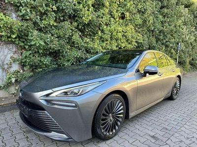 Gebraucht Toyota Mirai Advance 182 PS (133 kW) 2022 Precious metal Limousine