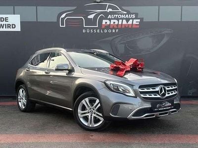 Gebraucht Mercedes GLA220 Urban 177 PS (130 kW) 2017 Grau SUV