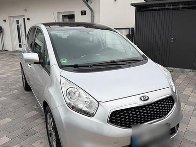 Gebraucht Kia Venga DREAM-TEAM Edition 90 PS (66 kW) 2017 Silber Kleinwagen