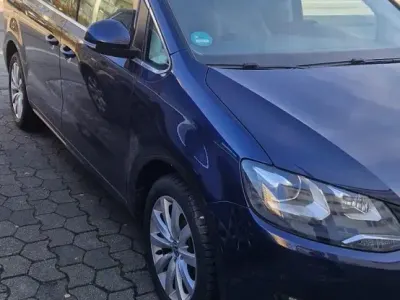 Gebraucht VW Sharan 183 PS (134 kW) 2015 Blau Van / Kleinbus