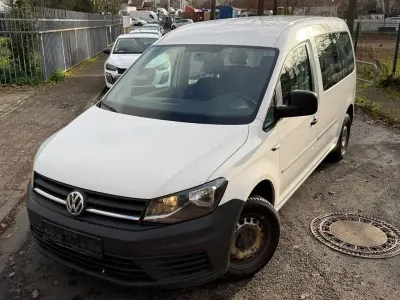 Gebraucht VW Caddy 102 PS (75 kW) 2016 Weiß Van / Kleinbus