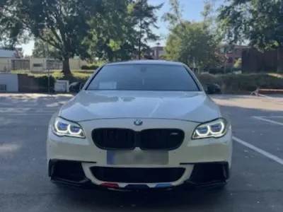 Gebraucht BMW 535 Sport Line 360 PS (264 kW) 2013 Weiß Limousine