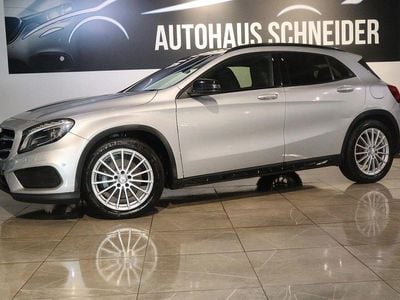 Gebraucht Mercedes GLA220 170 PS (125 kW) 2015 Silber SUV