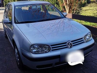Usata VW Golf IV Edition 75 CV (55 kW) 2001 Argento Berlina