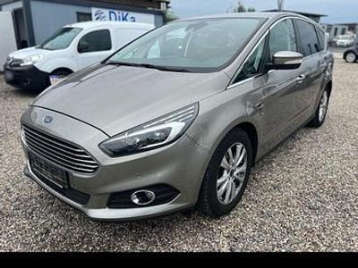 Używany Ford S-MAX S 150 KM (110 kW) 2016 Srebrny Minivan