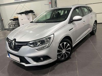 Grau Gebraucht 2019 Renault Mégane GrandTour Kombi | 8.995 € (Fairer Preis)