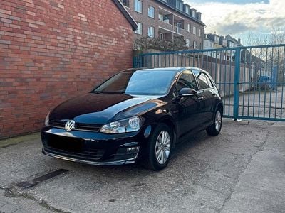 Usata VW Golf VII LOUNGE 100 CV (73 kW) 2015 Nero Berlina