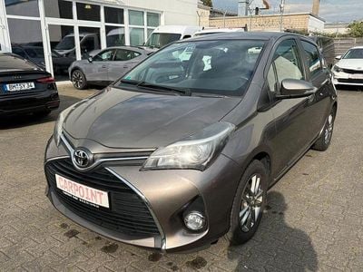 Second-hand Toyota Yaris Comfort 99 CP (72 kW) 2016 Gri Berlinǎ