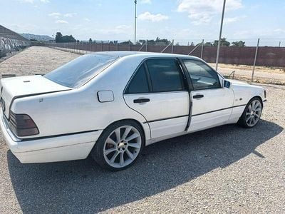 Usata Mercedes S300 177 CV (130 kW) 1998 Bianco Berlina