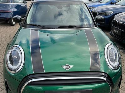 Gebraucht Mini Cooper 136 PS (100 kW) 2022 Grün Kleinwagen