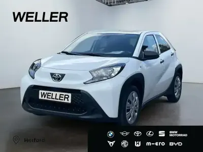 Usata Toyota Aygo 72 CV (52 kW) 2023 Bianco Utilitaria